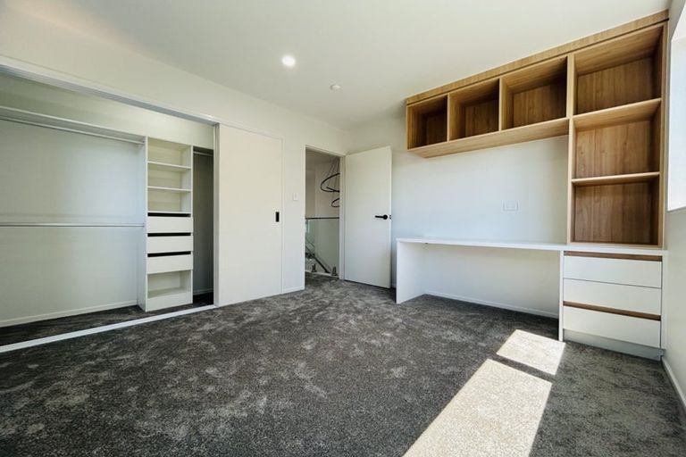 Photo of property in 17d Sorrel Crescent, Bucklands Beach, Auckland, 2012