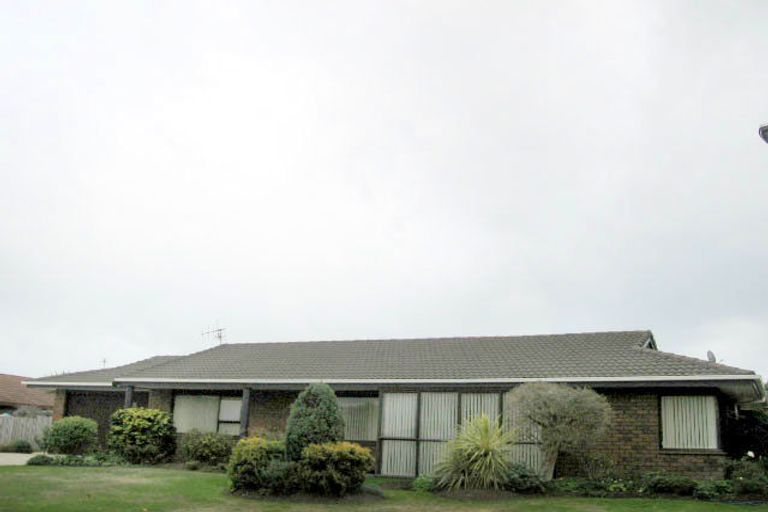 Photo of property in 3b Pinewood Grove, Paraparaumu Beach, Paraparaumu, 5032