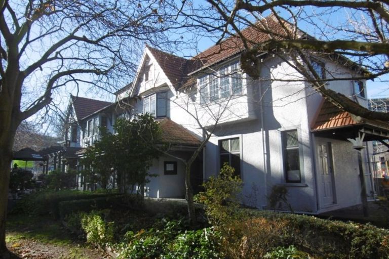 Photo of property in 95 Oxford Terrace, Epuni, Lower Hutt, 5011