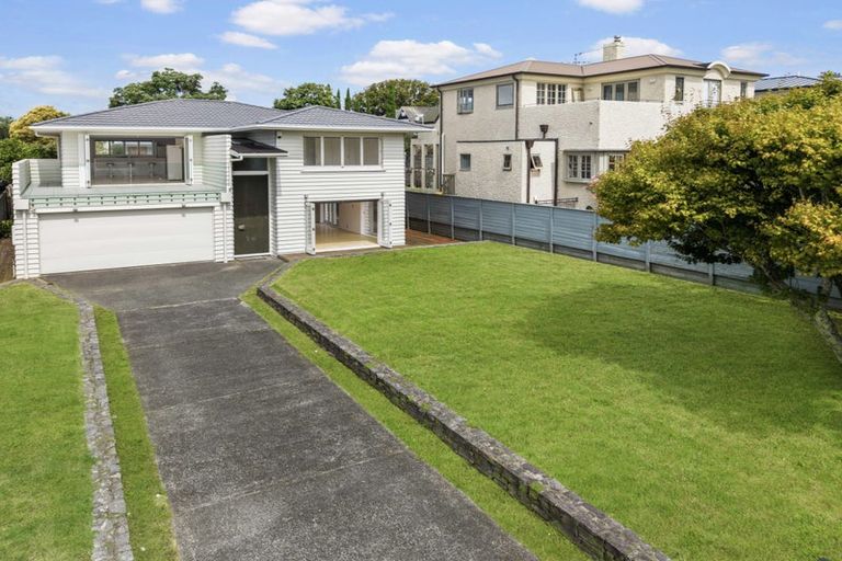 Photo of property in 7 Cecil Road, Milford, Auckland, 0620