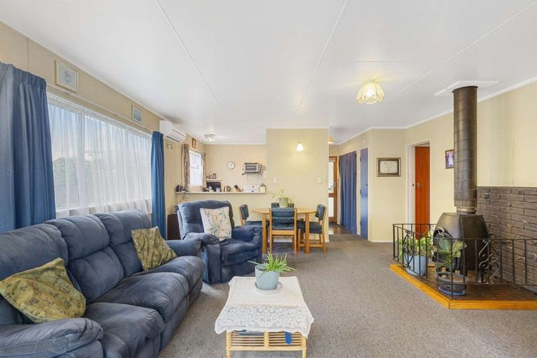 Photo of property in 2/74 Norwich Street, Stoke, Nelson, 7011