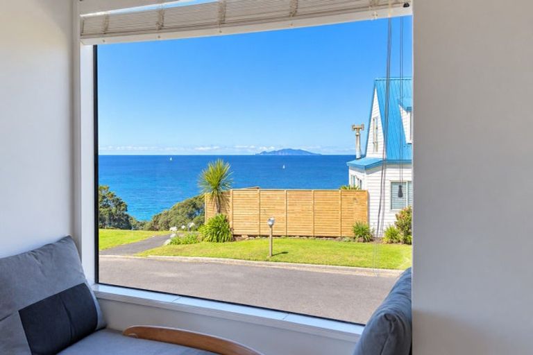 Photo of property in 400 Onemana Drive, Onemana, Whangamata, 3691