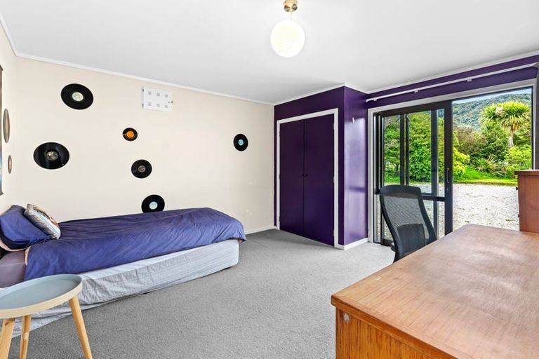 Photo of property in 24 Onekaka Iron Works Road, Onekaka, Takaka, 7182