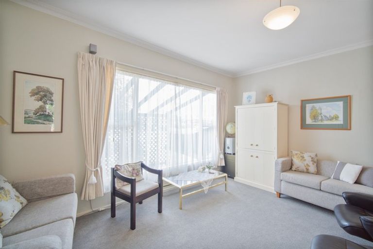 Photo of property in 8 Bletsoe Avenue, Spreydon, Christchurch, 8024