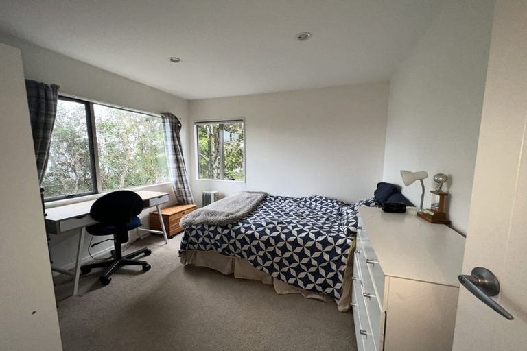 Photo of property in 1b Brighton Terrace, Mairangi Bay, Auckland, 0630