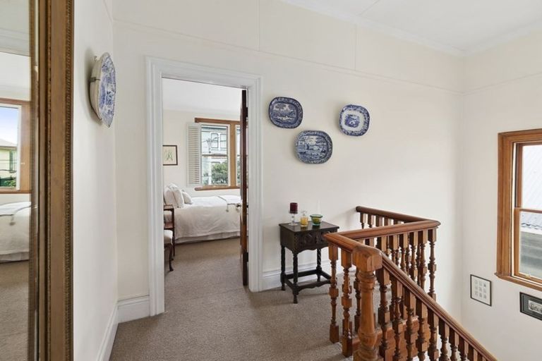 Photo of property in 69 Brougham Street, Mount Victoria, Wellington, 6011