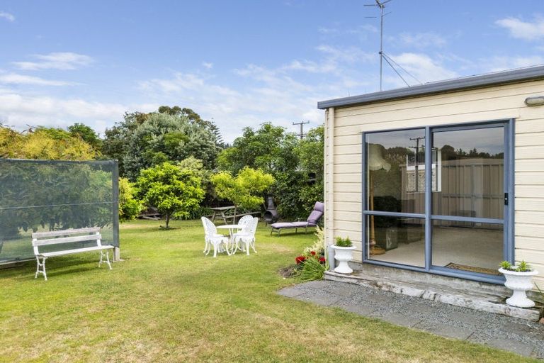 Photo of property in 202 Whirinaki Road, Eskdale, Napier, 4182