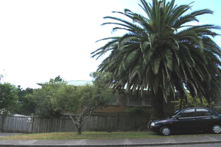 Photo of property in 7 Holt Avenue, Torbay, Auckland, 0630