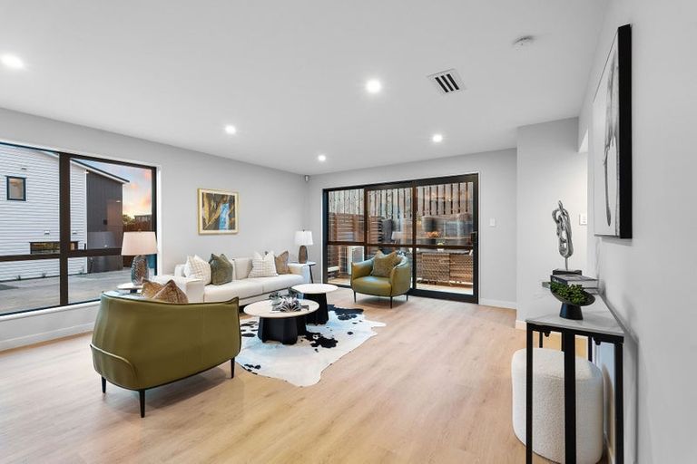 Photo of property in 7/32 Beulah Avenue, Rothesay Bay, Auckland, 0630