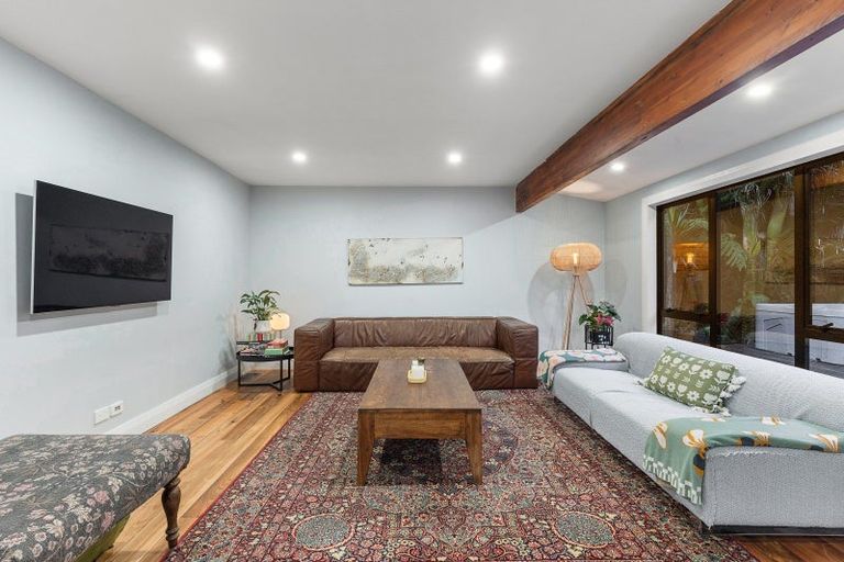 Photo of property in 36 Kereru Grove, Greenhithe, Auckland, 0632