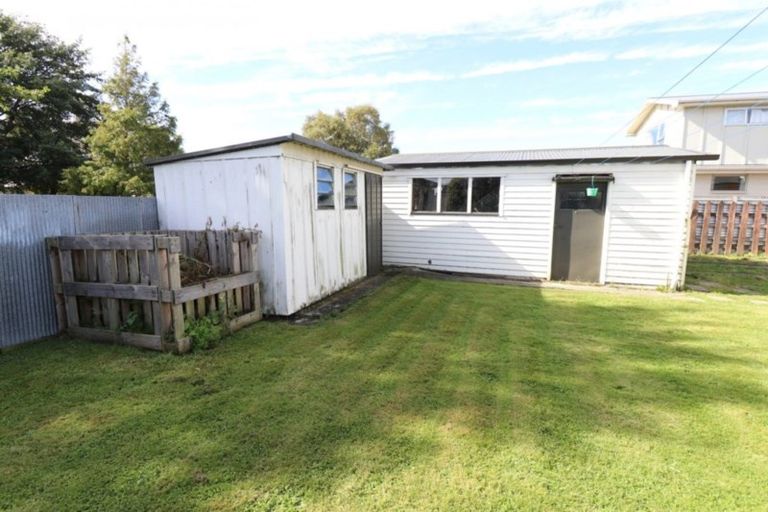 Photo of property in 65 Charlton Road, Gore, 9710