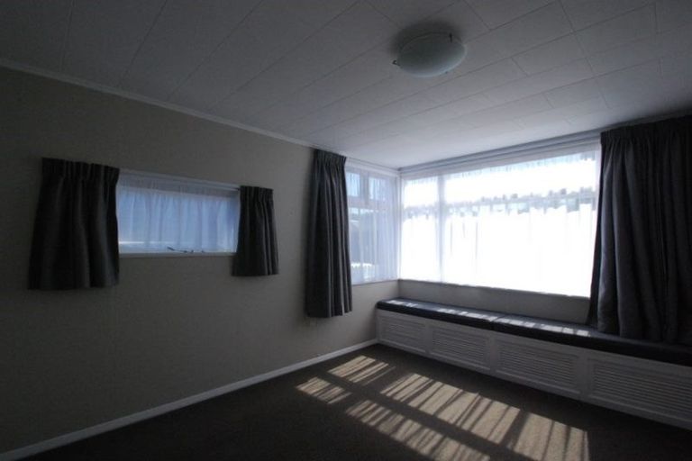 Photo of property in 76 Wakefield Street, Alicetown, Lower Hutt, 5010