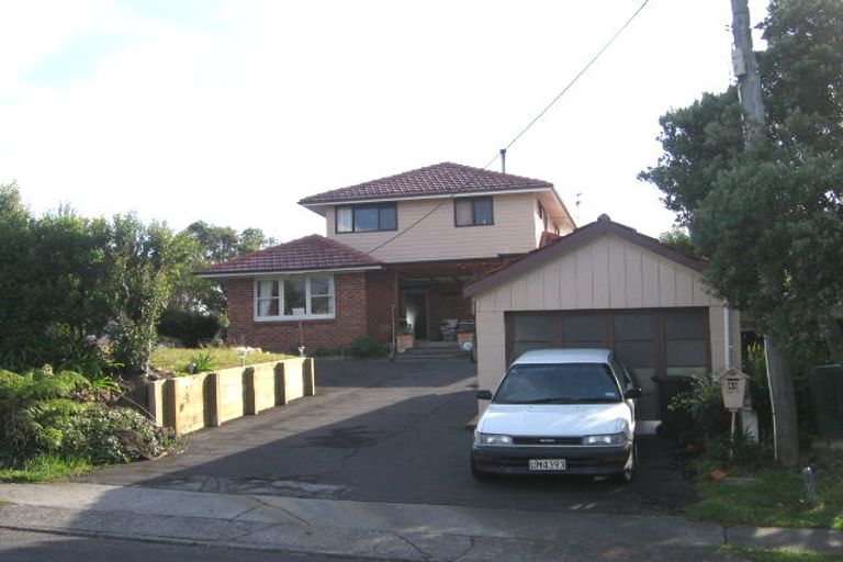 Photo of property in 44 Monarch Avenue, Hillcrest, Auckland, 0627