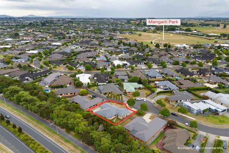 Photo of property in 35 Milbrook Place, Chartwell, Hamilton, 3210