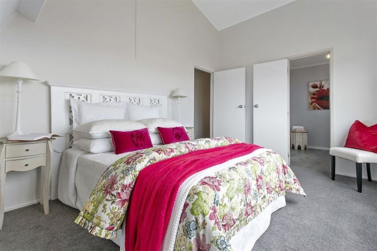 Photo of property in 4/8 Wood Street, Papakura, 2110