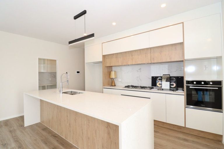 Photo of property in 30 Booker Drive, Tuakau, 2121