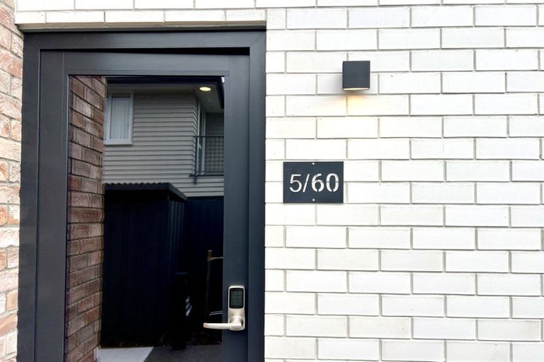 Photo of property in 5/60 Derby Street, St Albans, Christchurch, 8014