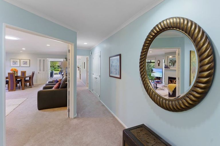 Photo of property in 387a Te Moana Road, Waikanae, 5036