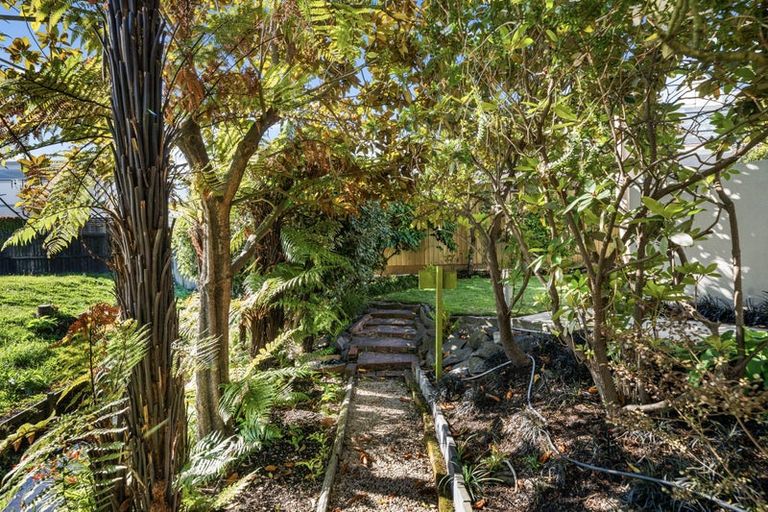 Photo of property in 16a Highgate Avenue, Merivale, Christchurch, 8014