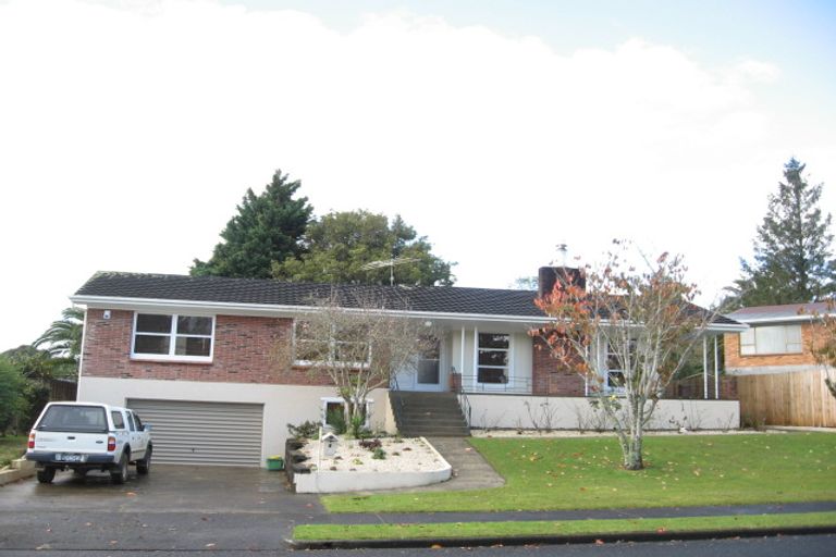 Photo of property in 7 Dennis Avenue, Hillpark, Auckland, 2102