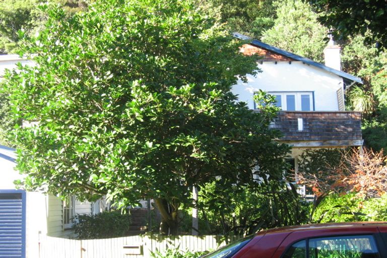 Photo of property in 20 Tawa Street, Eastbourne, Lower Hutt, 5013