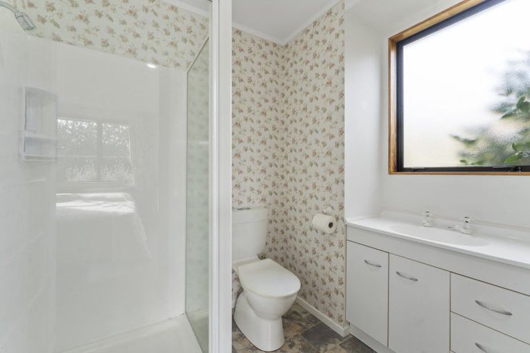 Photo of property in 142 Langdale Avenue, Paraparaumu, 5032