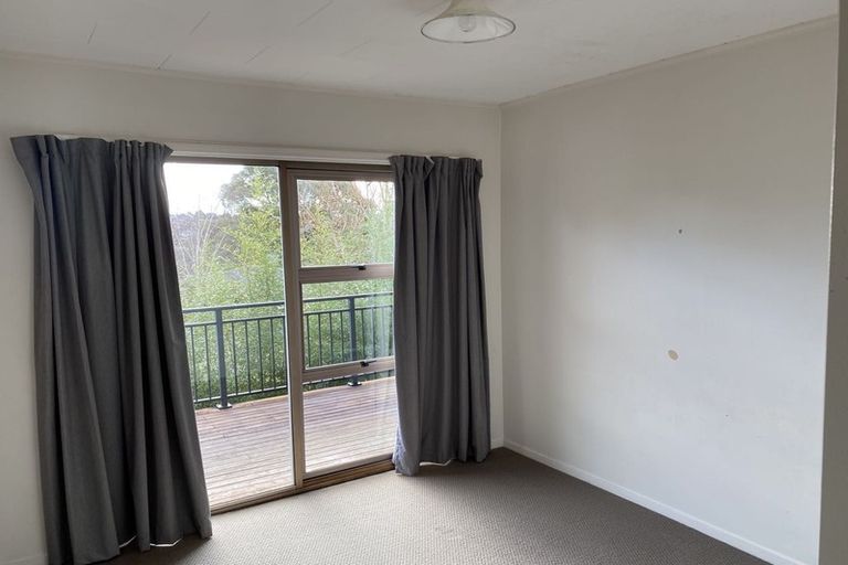 Photo of property in 4 Lynngate Place, Hillcrest, Auckland, 0627