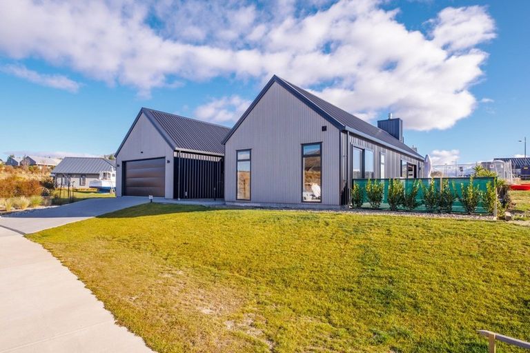 Photo of property in 43 Northburn Road, Wanaka, 9305