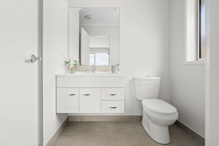 Photo of property in 2 Jack Rise, Grandview Heights, Hamilton, 3200