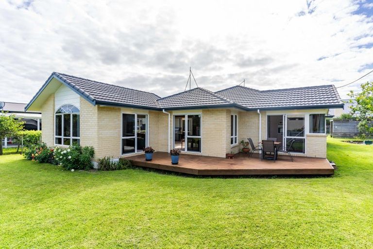 Photo of property in 906 Pataua South Road, Pataua South, Onerahi, 0192