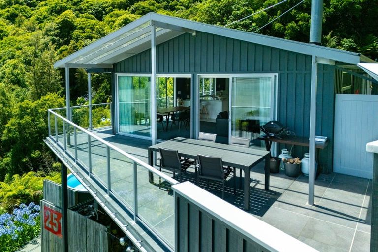 Photo of property in 251 Queen Charlotte Drive, Havelock, Picton, 7281