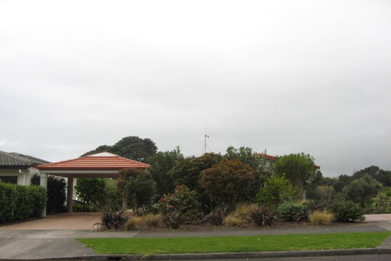 Photo of property in 7 Arden Place, Oakura, 4314