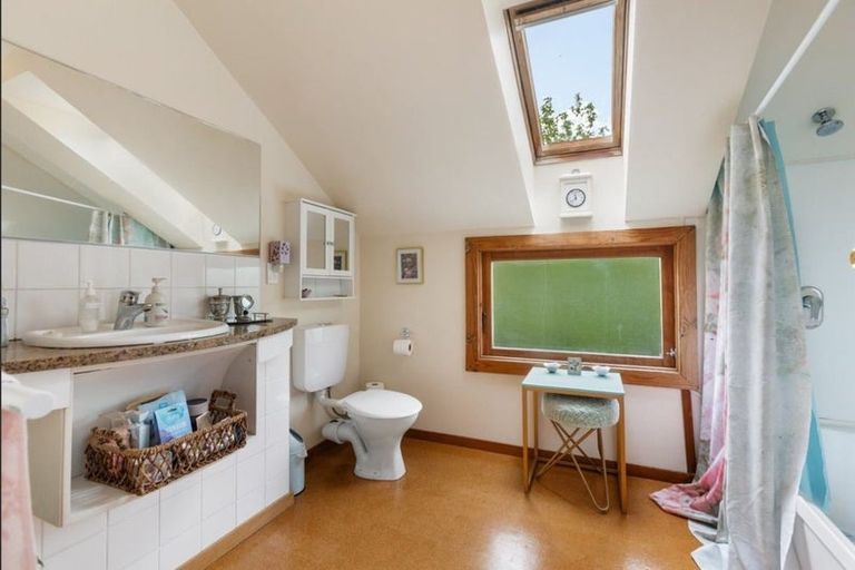 Photo of property in 80 Hunter Crescent, Wanaka, 9305