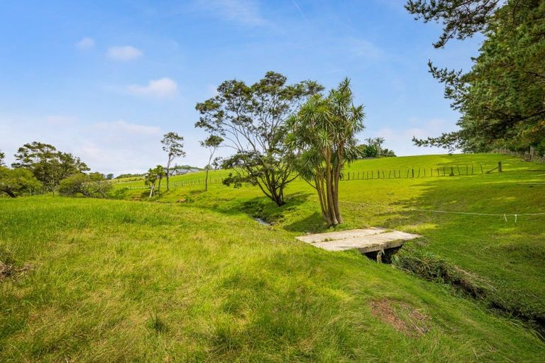 Photo of property in 6 Dysart Lane, Kumeu, 0891