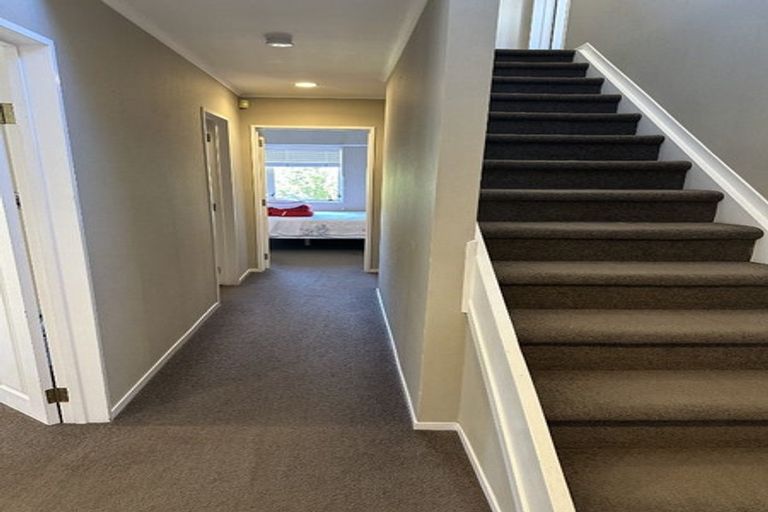 Photo of property in 2/16 Belgate Place, Somerville, Auckland, 2014