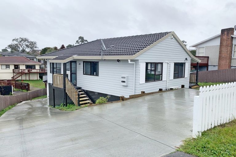 Photo of property in 23 Addison Drive, Glendene, Auckland, 0602