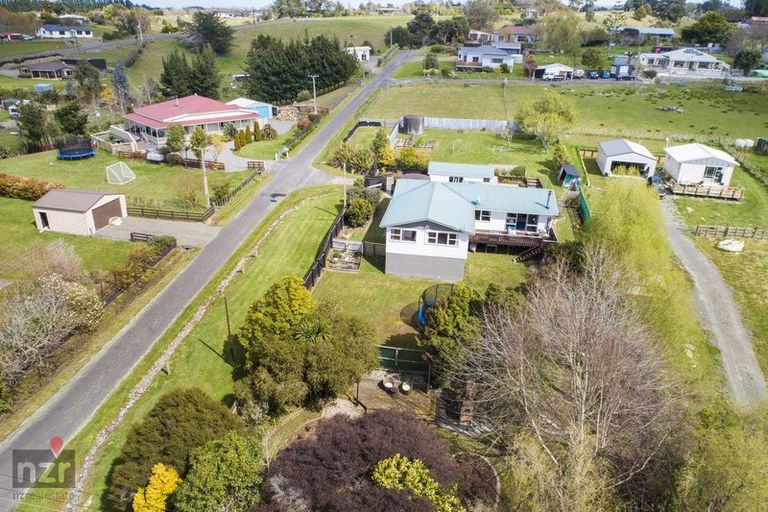 Photo of property in 6 King Street, Halcombe, Feilding, 4779
