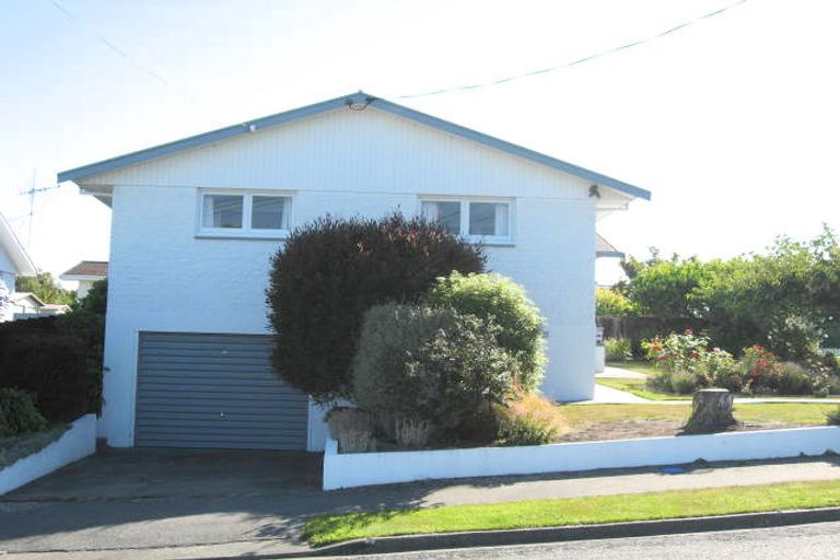 Photo of property in 22 Waitaki Street, Glenwood, Timaru, 7910