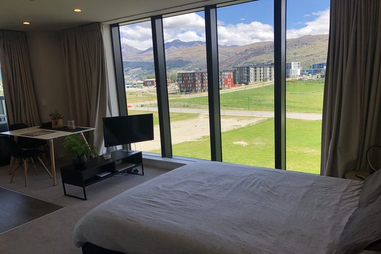 Photo of property in Kawarau Residences, 501/16a Mountain Ash Drive, Frankton, Queenstown, 9300