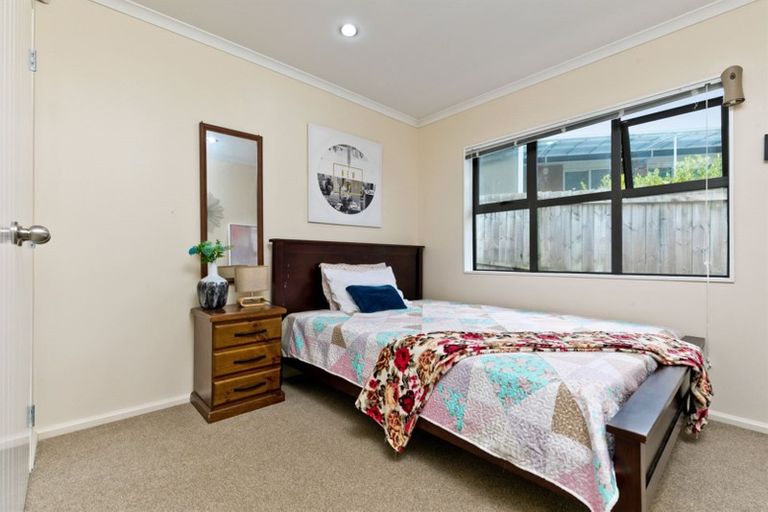 Photo of property in 84 Tiriwa Drive, Massey, Auckland, 0614
