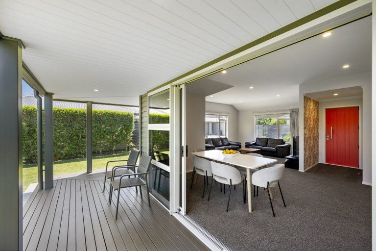 Photo of property in 5 Arbuckle Road, Frimley, Hastings, 4120