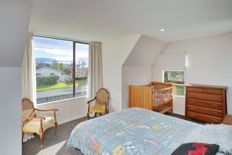 Photo of property in 19 Gilbert Street, Amberley, 7410