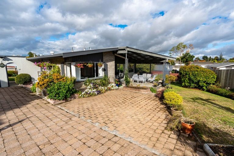 Photo of property in 27 Glamis Avenue, Dinsdale, Hamilton, 3204