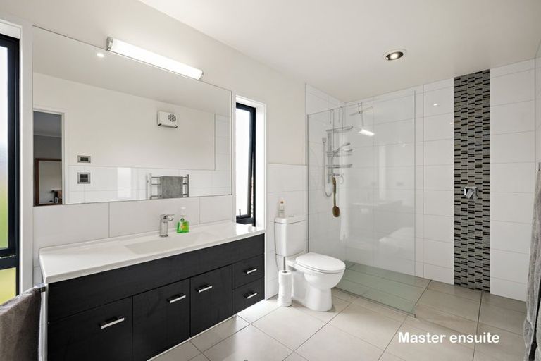 Photo of property in 6 Northwood Close, Warkworth, 0910