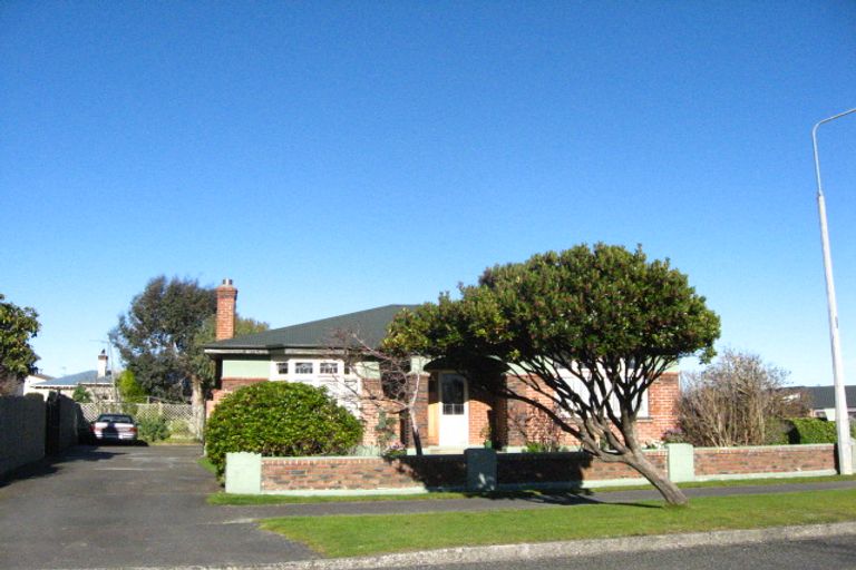 Photo of property in 1 Robertson Street, Richmond, Invercargill, 9810