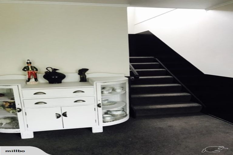 Photo of property in 2/28 Norman Road, Hauraki, Auckland, 0622