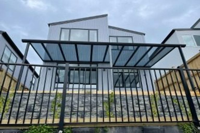 Photo of property in 46 Kea Road, Silverdale, 0932