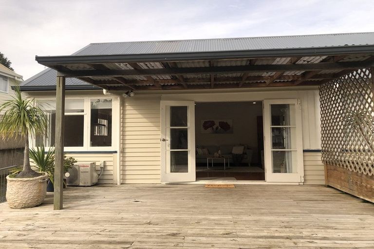 Photo of property in 50 First Avenue, Avenues, Whangarei, 0110