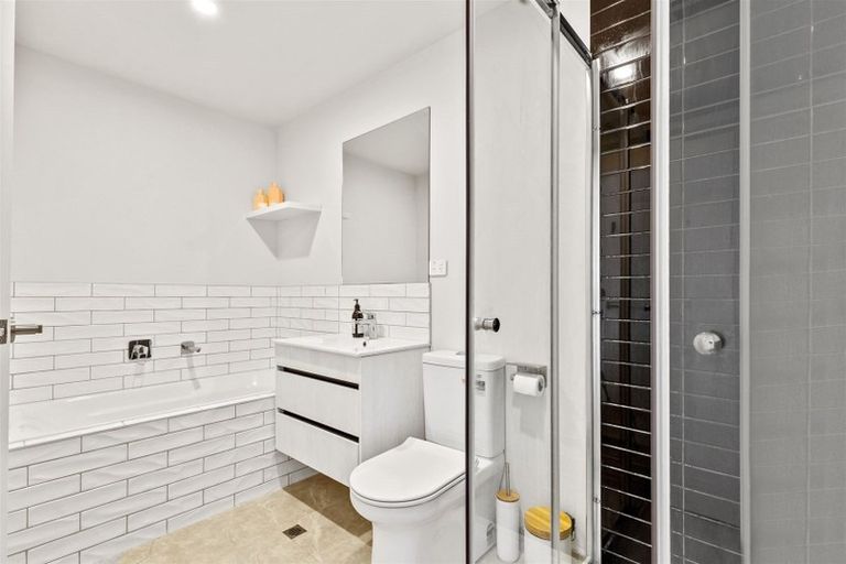 Photo of property in 35 Treloar Crescent, Hobsonville, Auckland, 0616