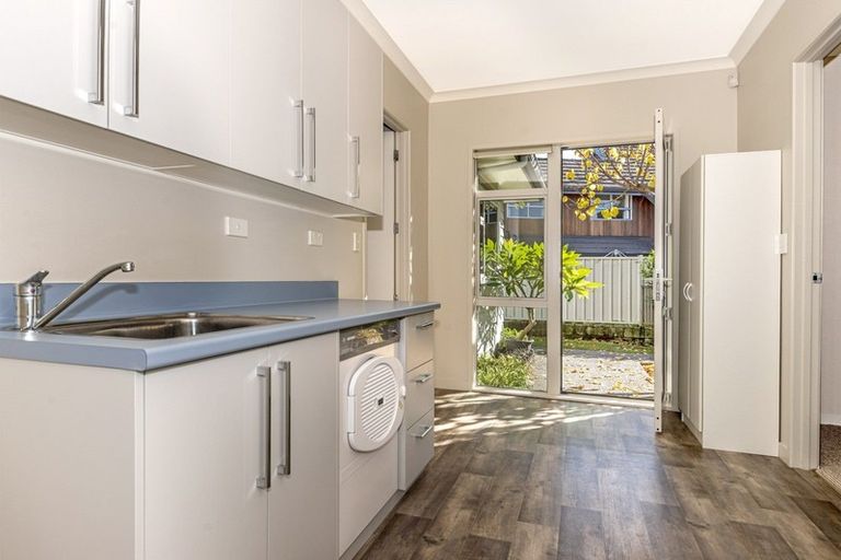 Photo of property in 3 Balfour Road, Te Hapara, Gisborne, 4010